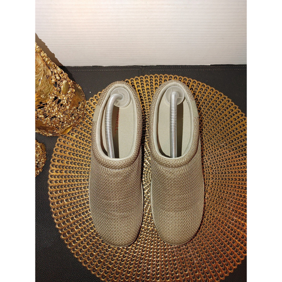 Merrell Form 2 Size 9 - Picture 3 of 7